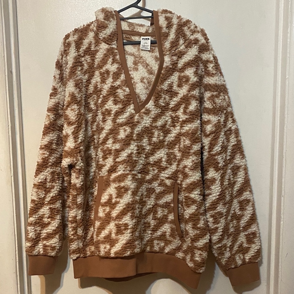 PINK Victoria's Secret V-Neck Jacket in Brown and White
